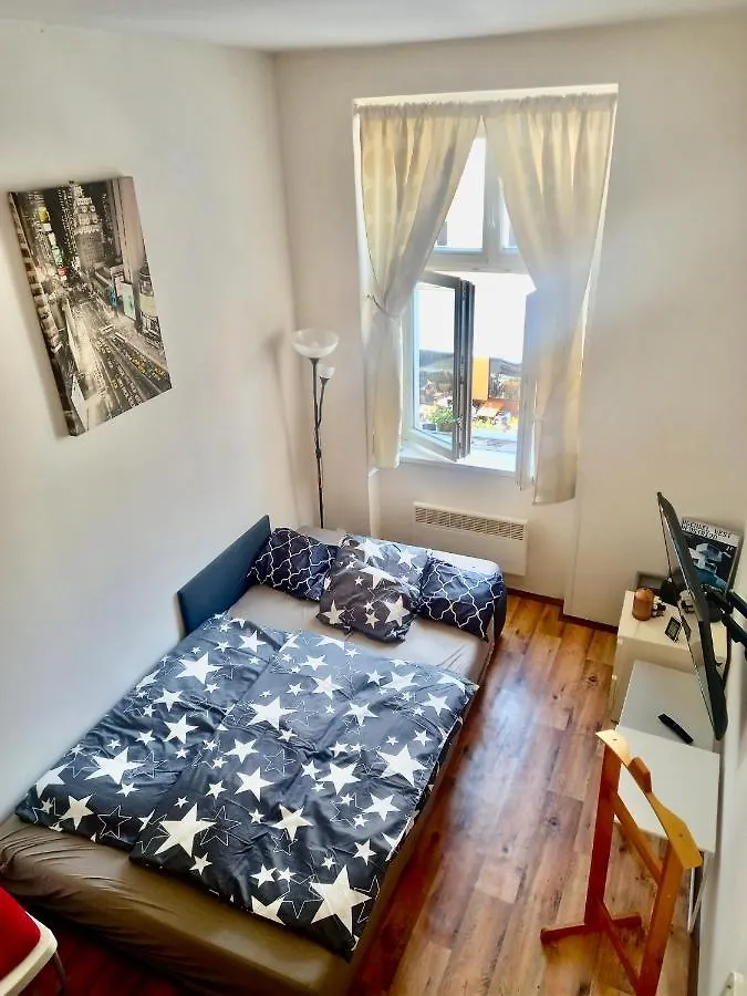 Karlin Cozy Studio Praga Czechy